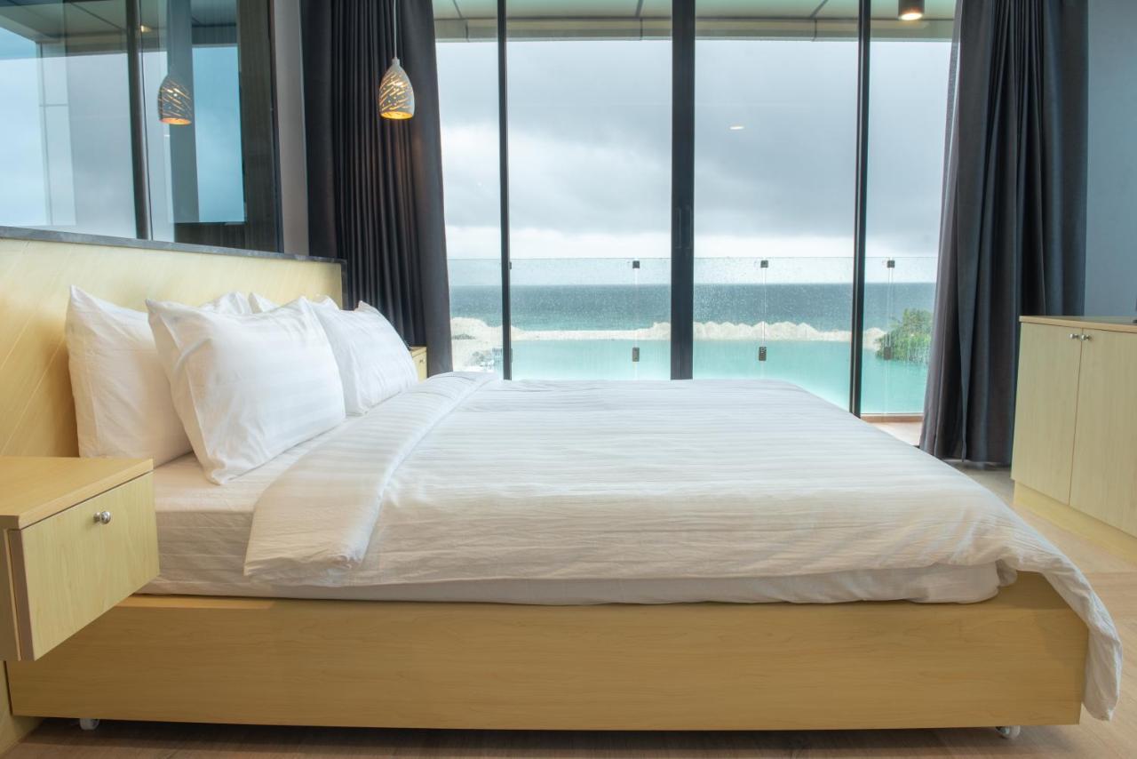 Swarn By Hawks Hotels Kamadhoo Esterno foto