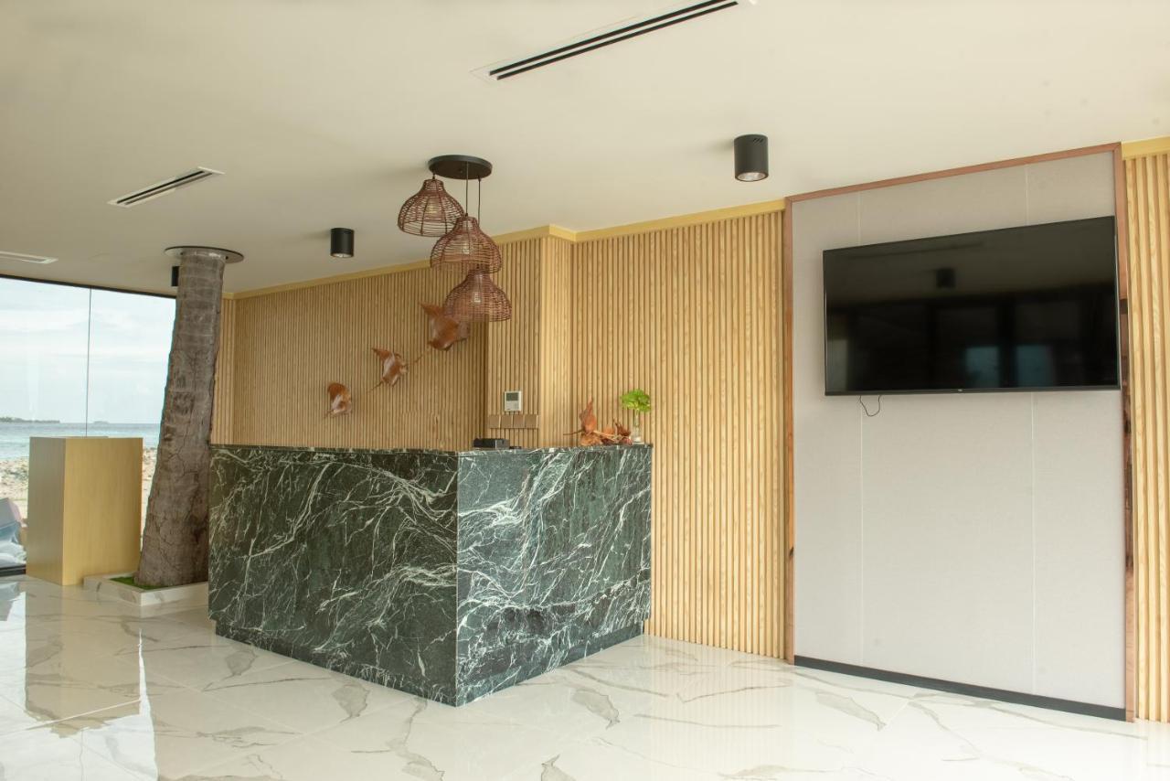 Swarn By Hawks Hotels Kamadhoo Esterno foto