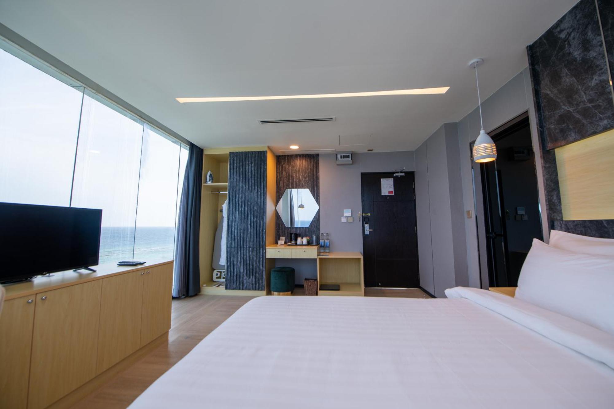 Swarn By Hawks Hotels Kamadhoo Esterno foto