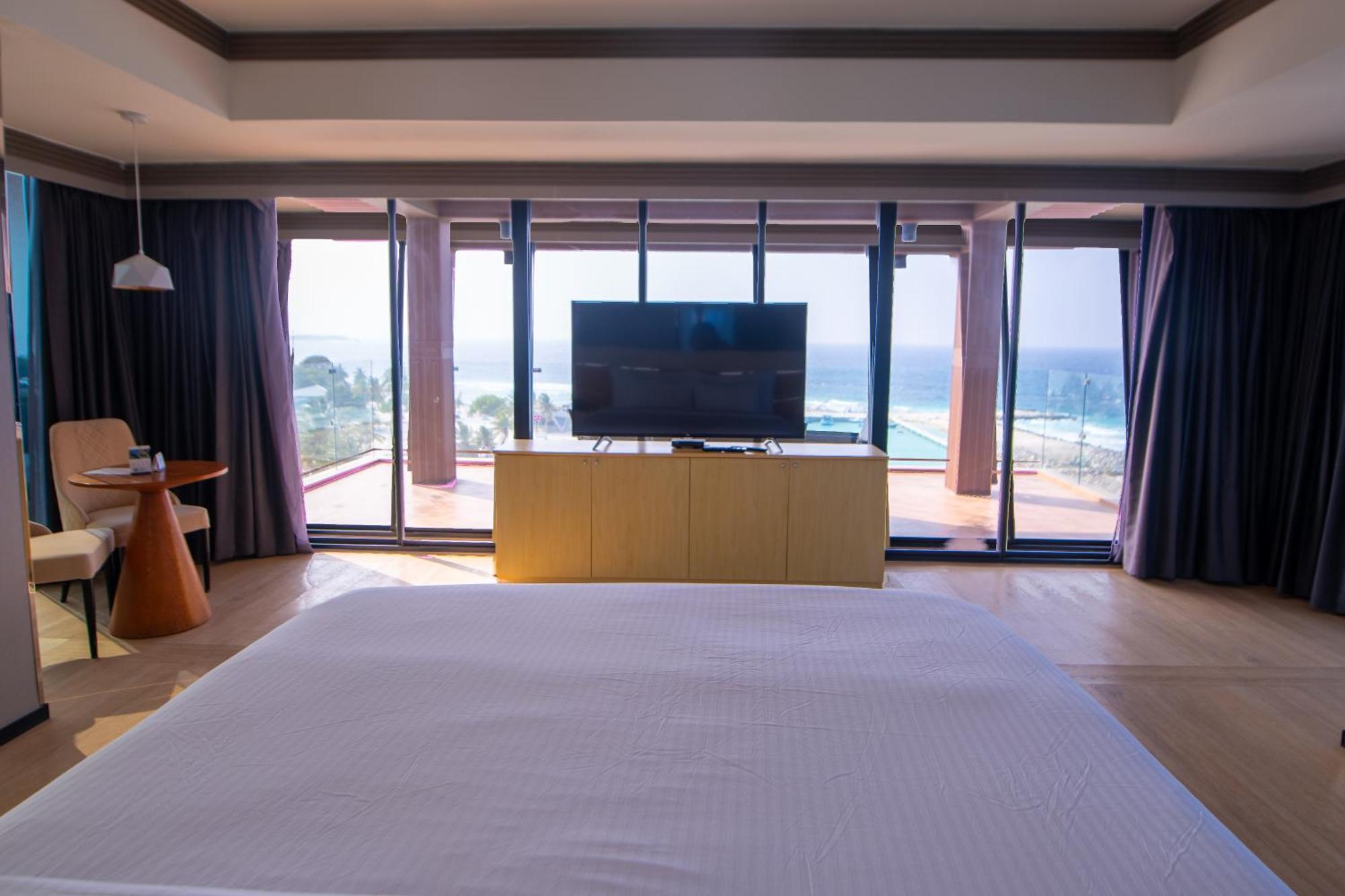 Swarn By Hawks Hotels Kamadhoo Esterno foto