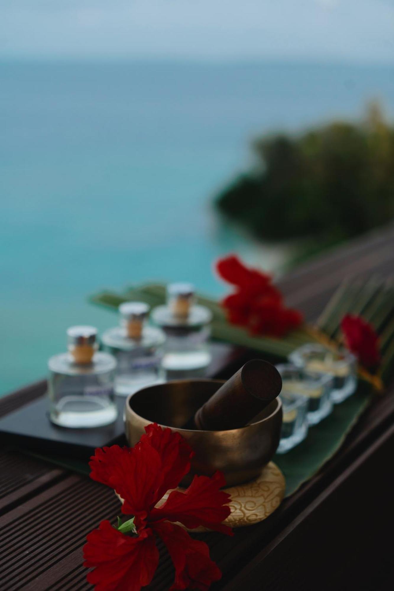 Swarn By Hawks Hotels Kamadhoo Esterno foto
